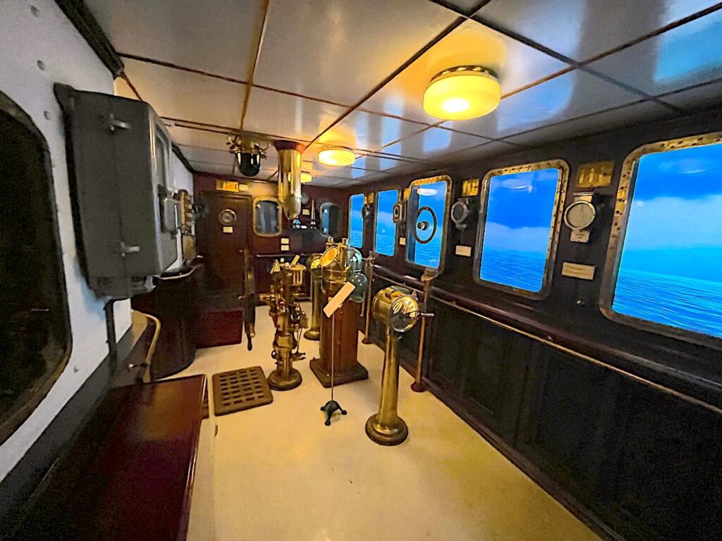 Rahmi M. Koç Museum - Ship Helm