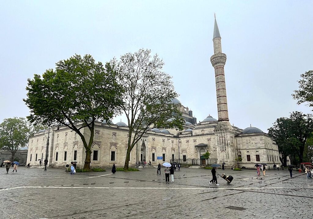 Istanbul Top 10 Mosques - Beyazıt Mosque