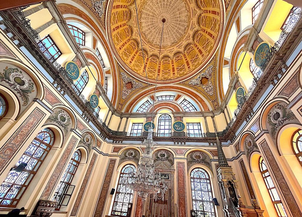 Dolmabahçe Mosque Interior Dome