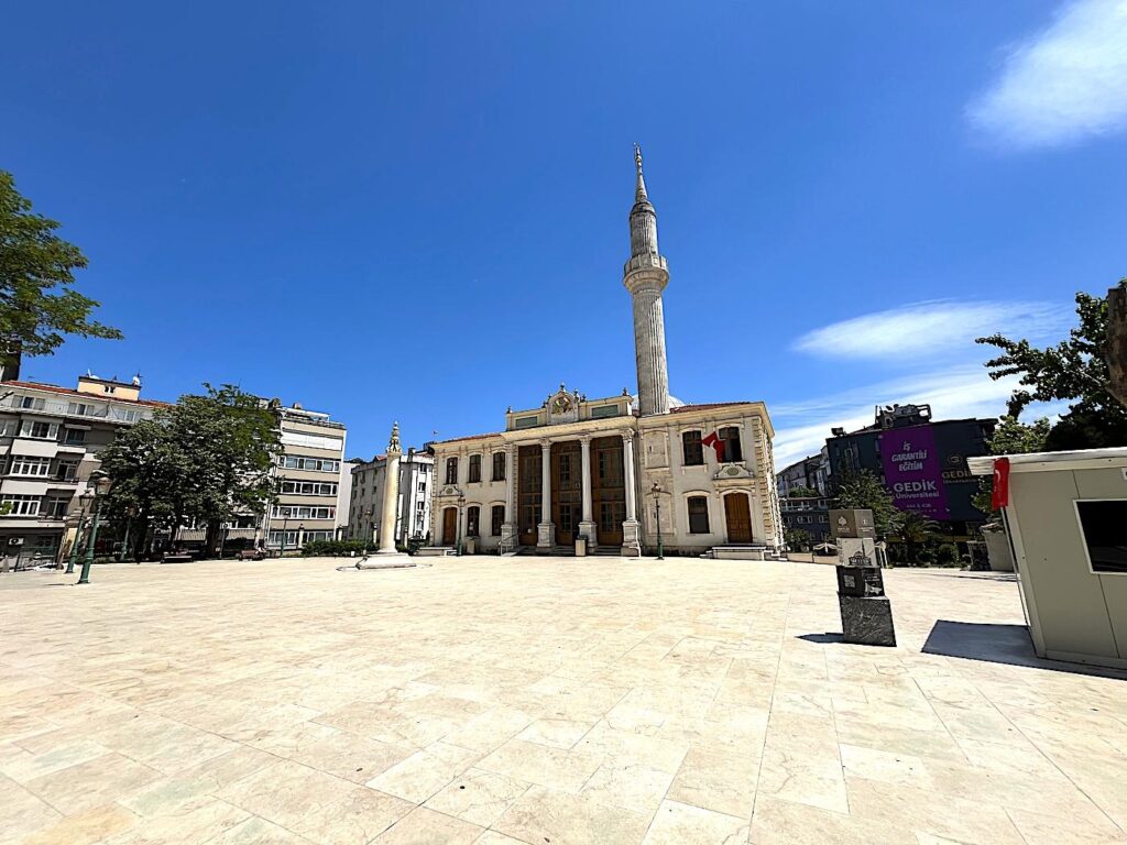 Teşvikiye Camii