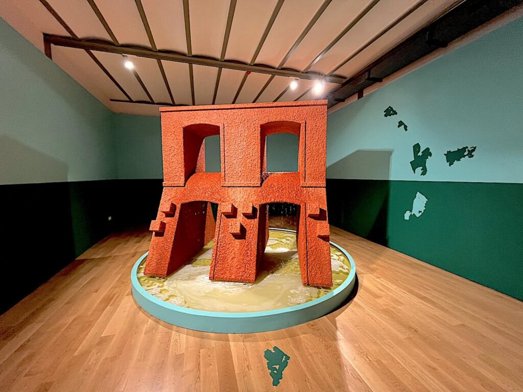 Istanbul Biennial - Galeri 77 - Ola Hassanain