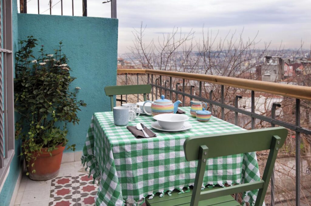 Vacation Rental - Balat Historic 3-Storey House