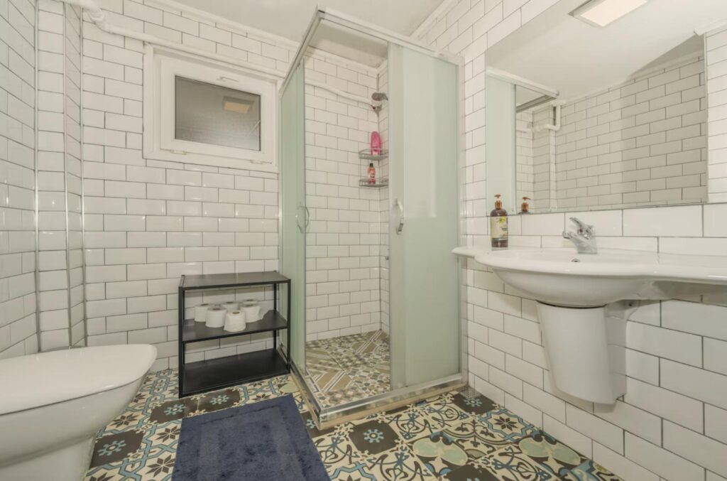 Vacation Rental - Dolmabahçe 4-Bedroom Apartment 